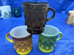 DIAMOND MUGS LOT