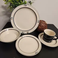 20PC VINTAGE EPOCH