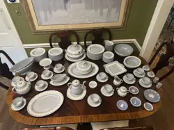 FINE CHINA SET