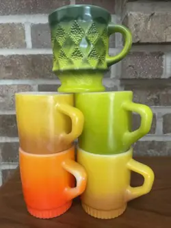 GLASS KIMBERLY MUGS