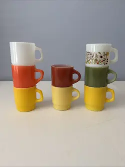 VINTAGE LOT OF 8 FIRE KING ANCHOR HOCKING STACKING COFFEE MUGS MIXED COLORS