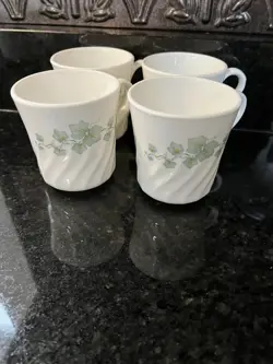 MUGS CUPS GREEN