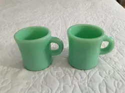 VINTAGE 2 FIRE KING JADEITE EXTRA HEAVY C HANDLE MUGS / CUPS RESTAURANT WARE