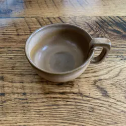 BROWN VINTAGE MUG
