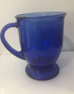 ANCHOR HOCKING VINTAGE COBALT BLUE GLASS PEDESTAL FOOTED COFFEE TEA MUG 16 OZ.