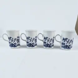 VINTAGE CHURCHILL CUPS