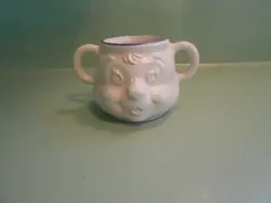 YORKTOWNE BEAR HANDLE