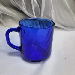CUP VTG 1980S