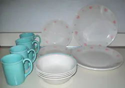 YOURS HEARTS DINNERWARE