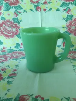 VINTAGE 1950S JADEITE