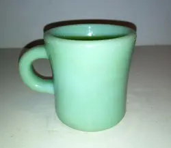 VINTAGE FIRE KING OVEN WARE JADEITE C HANDLE COFFEE MUG 3 1/2