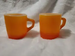 MUGS USA OLD