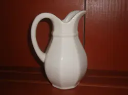 VINTAGE MINI PITCHER