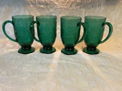 VINTAGE PRINCESS HOUSE FANTASIA POINTSETTIA GREEN MUGS SET OF 4