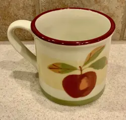 APPLE TRADITIONAL MUG