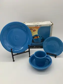 FIESTAWARE PEACOCK 831 327 4-PIECE DINNERWARE PLACE SETTING SET NIB