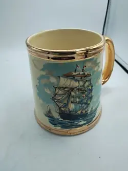 GOLD MUG 5