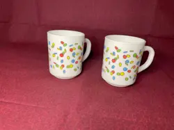 VINTAGE ARCOPAL MUG