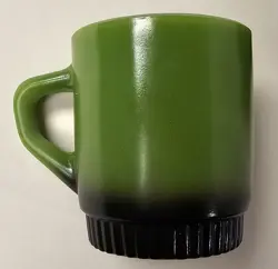 AVOCADO GREEN MUG