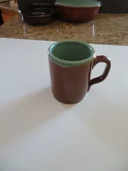 BROWN GREEN RED