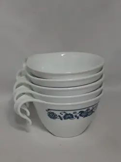 5 VTG CORELLE CORNING MUGS, WHITE BLUE OLD TOWN FROST HOOK HANDLE STACKING CUPS