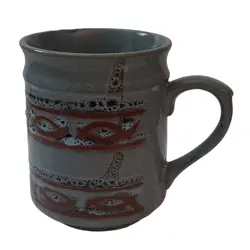 TALL MUG WITH