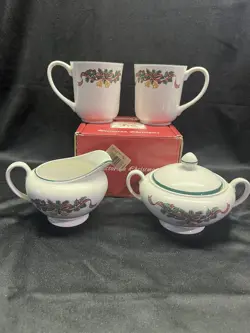 SUGAR/CREAMER/MUGS