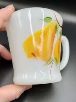PEACH MUG