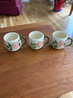 COFFEE MUGS 