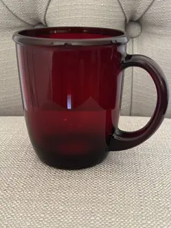 RED GLASS COFFEE