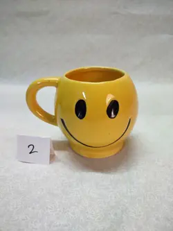 SMILEY FACE MUGS