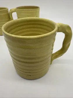 POTTERY MUGS BLUE