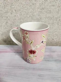 VINTAGE FLORALS