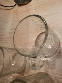 RIBBED GLASS