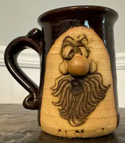 VINTAGE PETER PETRIE FUNNY UGLY FACE ART POTTERY MUSTACHE BEARD COFFEE MUG