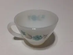 VINTAGE FLORAL MILK
