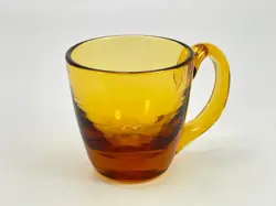GLASS DARK