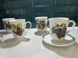 MUGS PIECES