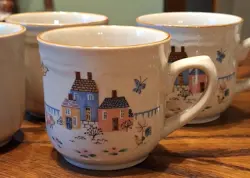 STONEWARE HEARTLAND FARMHOUSE