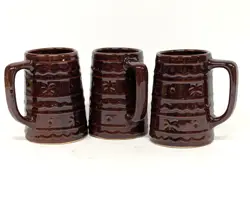DOT PARTY MUG