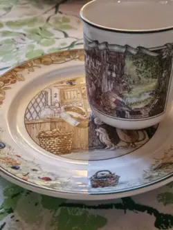 VILLEROY & BOCH VTG 1994 “FOXWOOD TALES” PORCELAIN MUG & SALAD PLATE UNUSED (C)