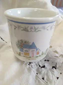CUP MUG RETIRED