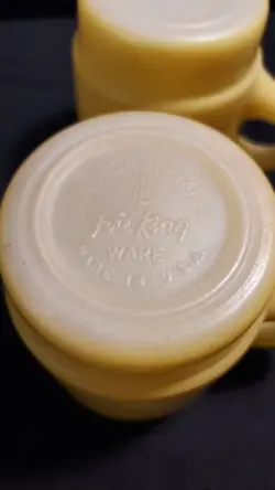KING MUG YELLOW