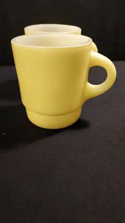 KING MUG YELLOW