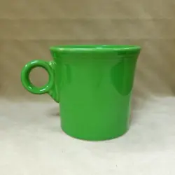 VTG RETIRED FIESTA WARE HOMER LAUGHLIN HLC SHAMROCK GREEN RING HANDLE MUG