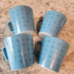 PYREX TURQUOISE BLUE
