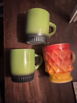 VINTAGE LOT OF 3 FIRE KING ANCHOR HOCKING STACKING COFFEE MUGS GREEN OMBRé