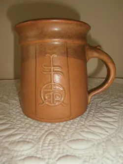 ROYCROFT RENAISSANCE~DOUBLE LOGO~POTTERY