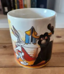 COFFEE/TEA CUP/MUG~LOONEY