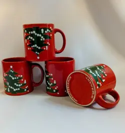WAECHTERSBACH CHRISTMAS TREE RED MUGS W. GERMANY VINTAGE SET OF 4